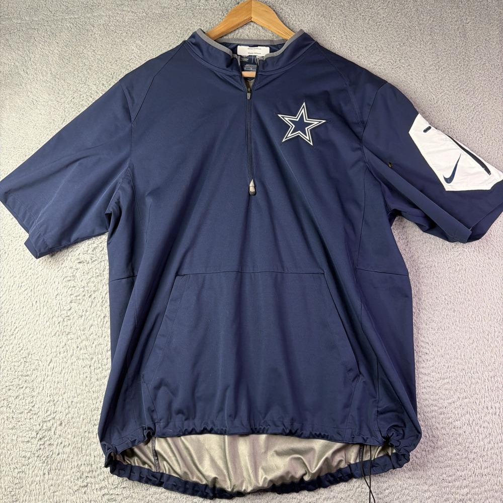 XL Nike Dallas Cowboys team apparel jacket QB Wade Wilson name on collar vintage